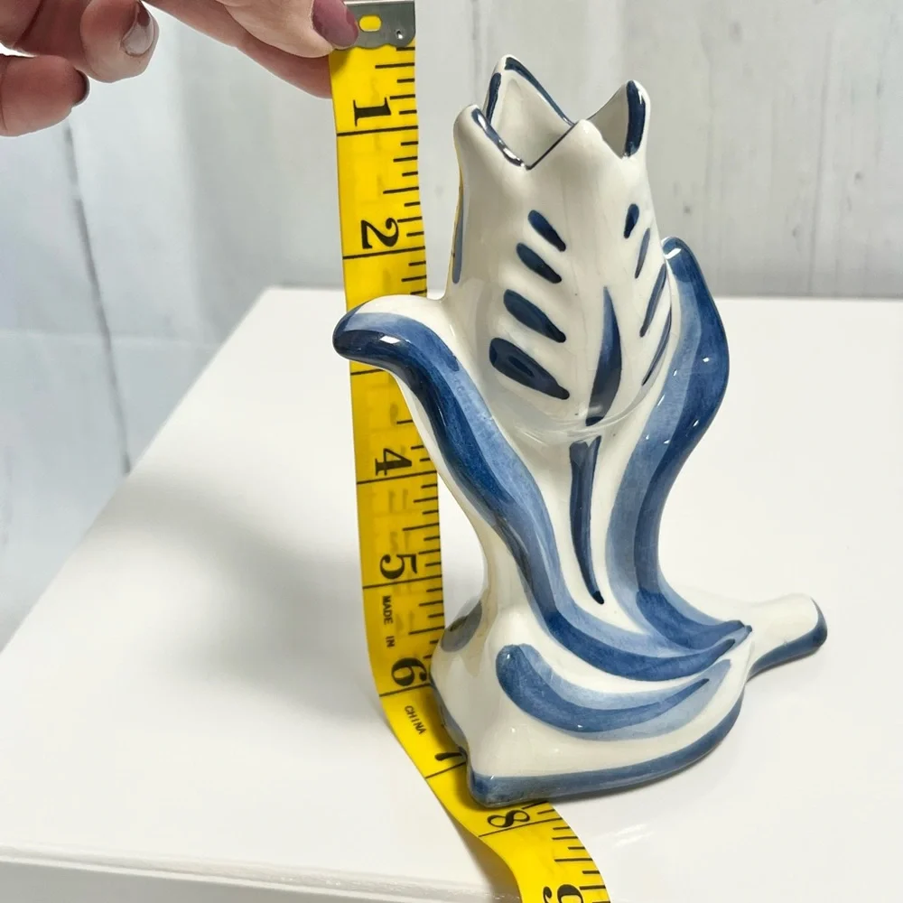 Vintage Royal Delft Blue Holland Bud Vase – Hand-Painted Tulip Shaped  Vase